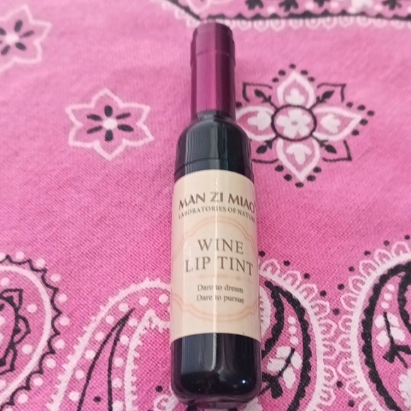 Wine Lip Tint - Picture 4 of 5